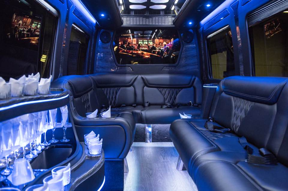 Limo-Interior-44-1 (2)