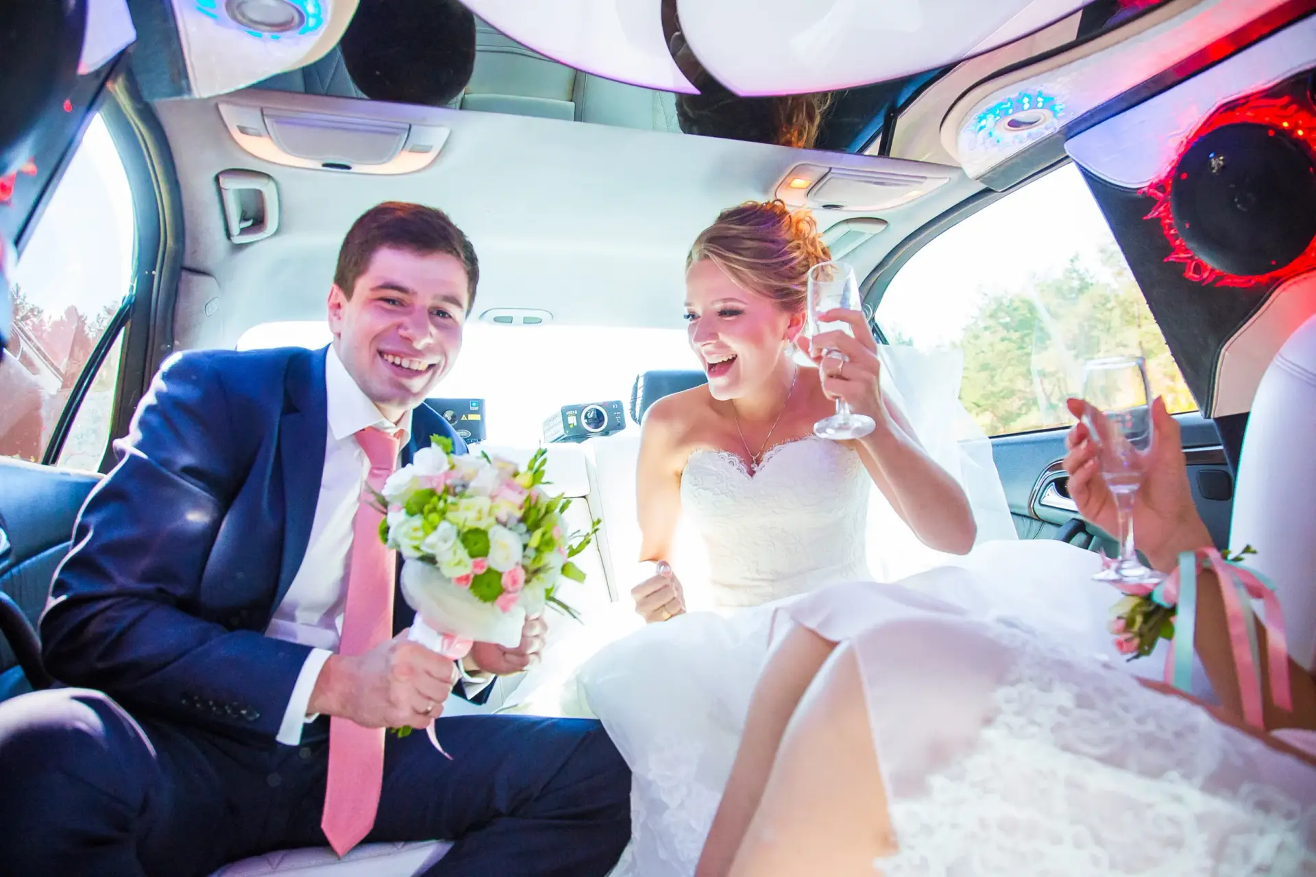 Wedding limo service Chester NJ prom limousine rental Chester NJ Chester NJ party bus bachelor bachelorette corporate limo Chester NJ airport transfer wedding limo service Chester NJ