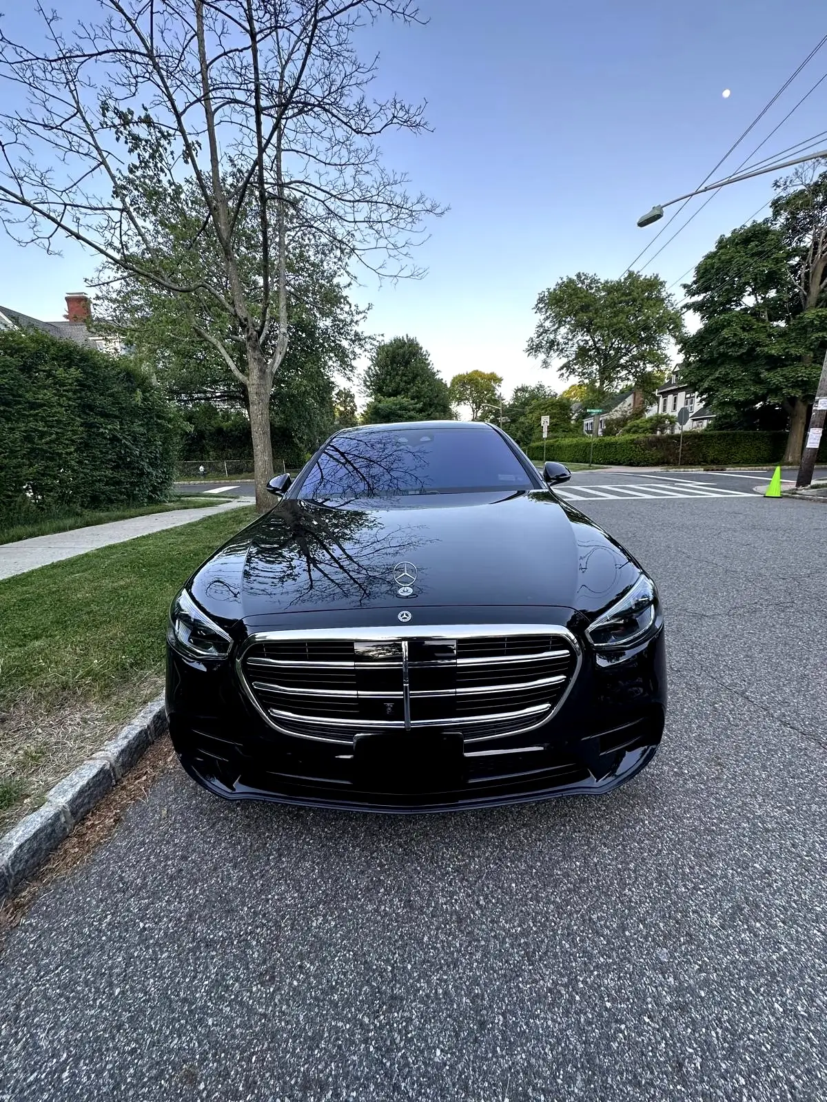 Black Mercedes-Benz S-Class luxury sedan โ Basking Ridge Limousine Trenton-Mercer Airport car service
