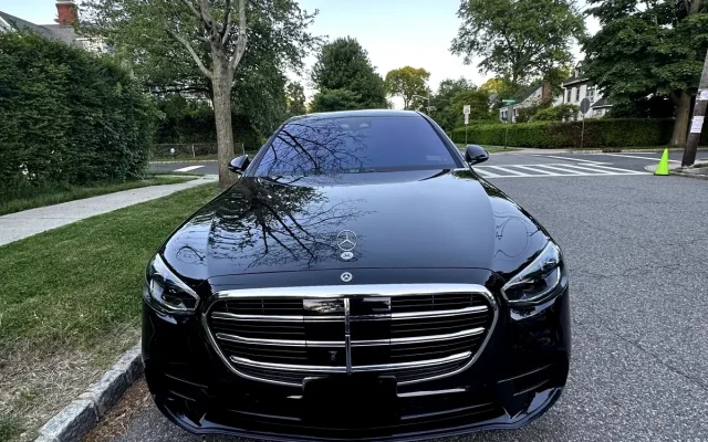 Mercedes-Benz S550 black luxury sedan chauffeur service Middlesex County NJ